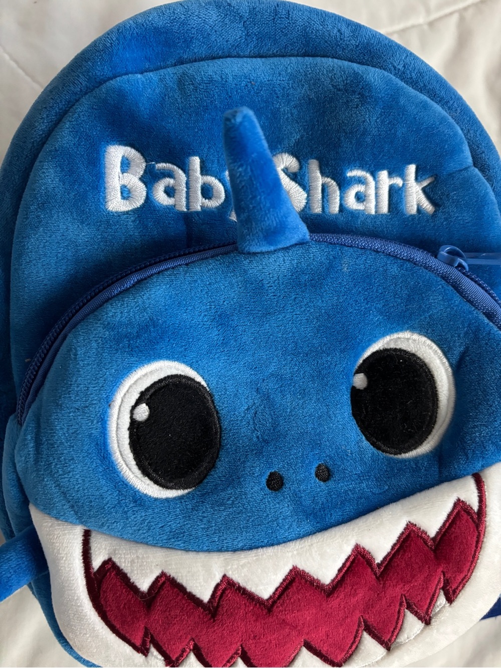 Baby Shark "Daddy" Plush Kids Backpack in Blue with outer pocket w zipper ๐๐ฆ